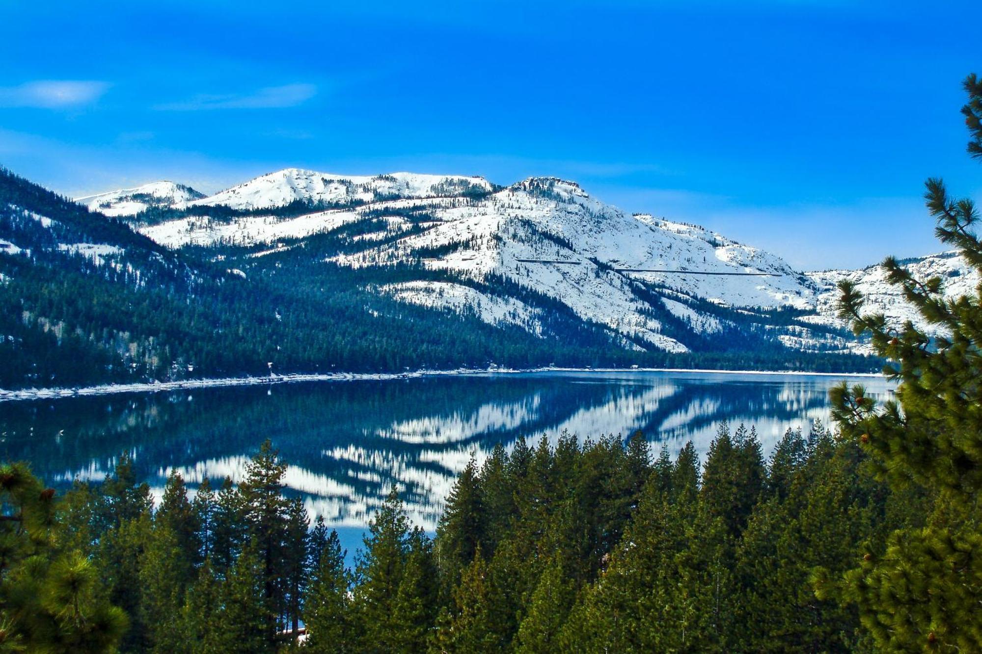 Donner Lakefront Retreat Villa Truckee Exterior photo