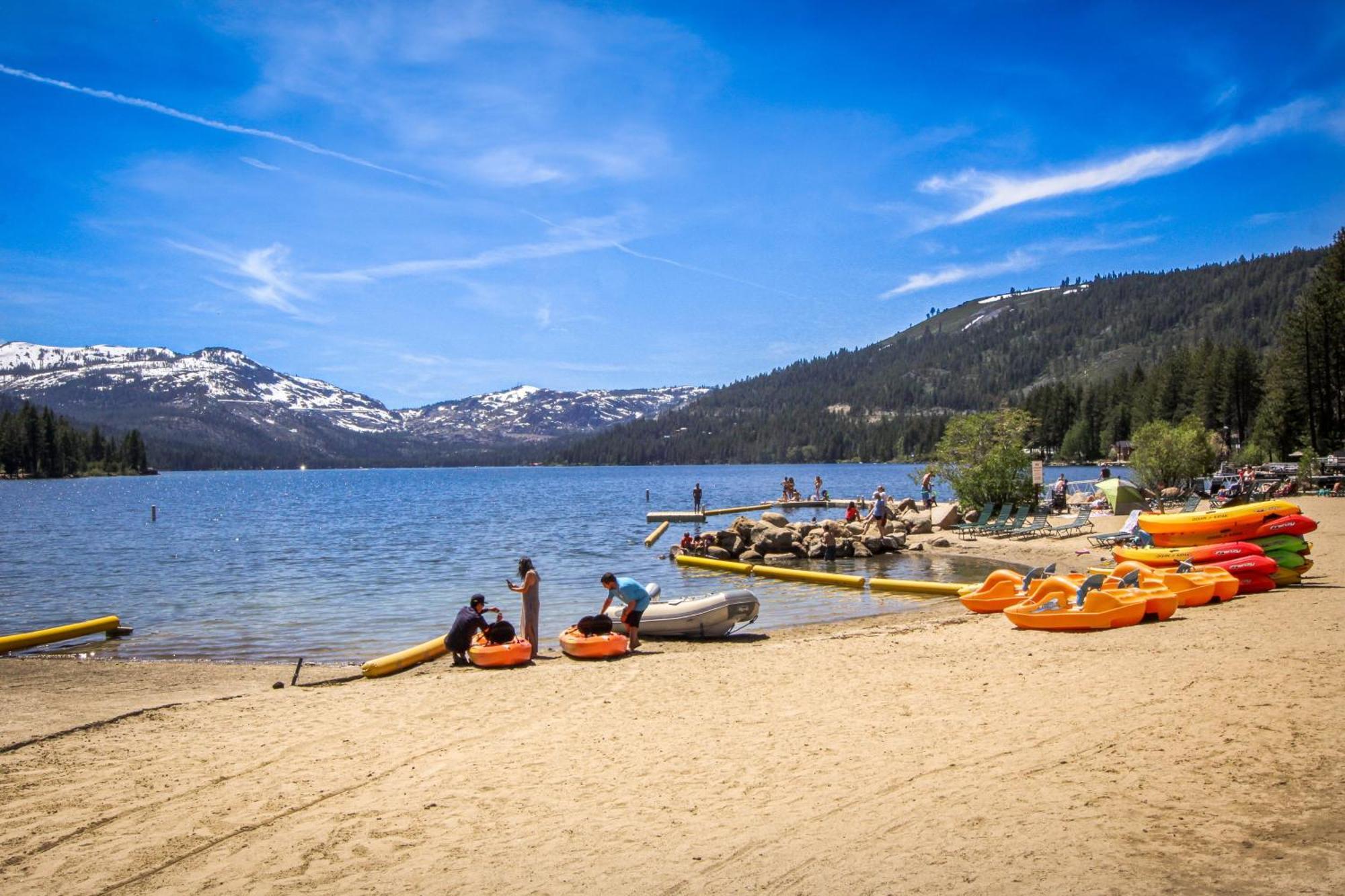 Donner Lakefront Retreat Villa Truckee Exterior photo