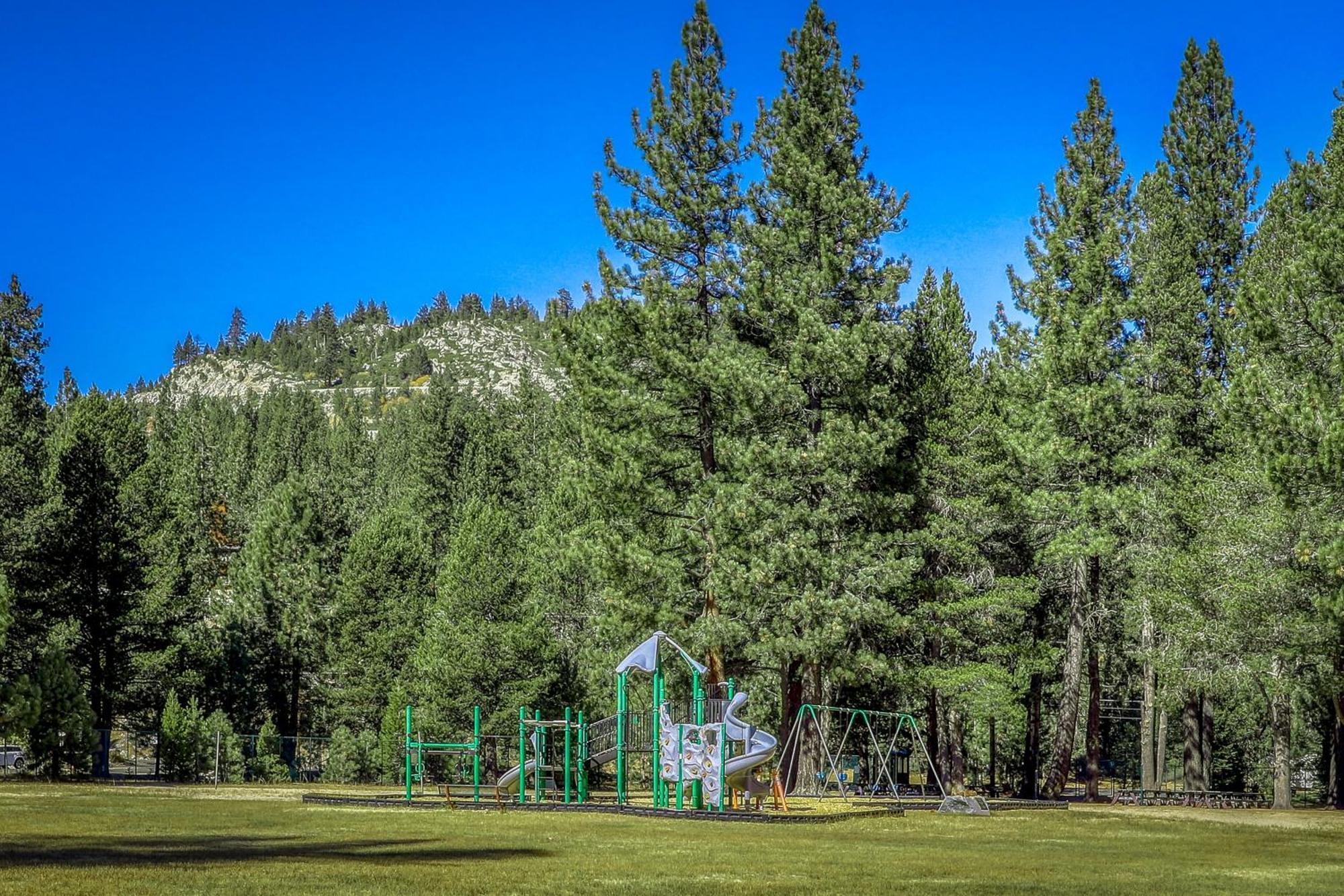 Donner Lakefront Retreat Villa Truckee Exterior photo